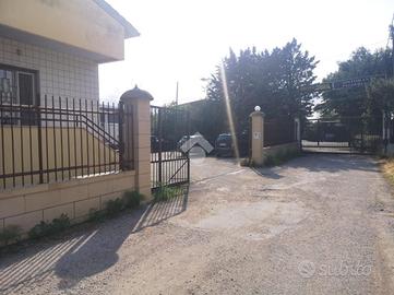 CAPANNONE A FOGGIA