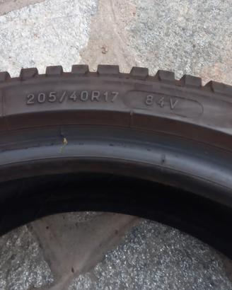 205/40 R17 84V pneumatici Kleber
