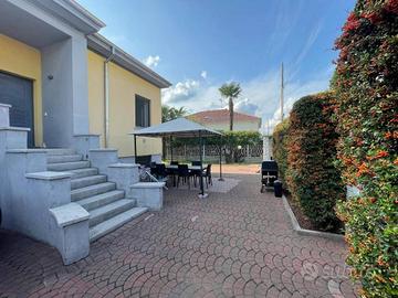 Villa di 162 m² con 3 locali e box auto doppio a V