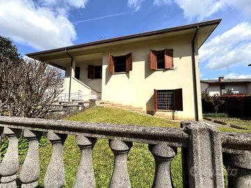 VILLA SINGOLA A BORGO VIRGILIO