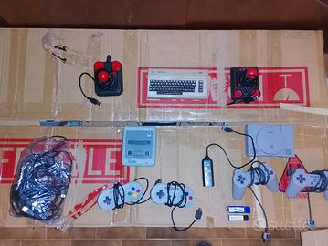 Console mini PS ,Super Nintendo ,C64 .