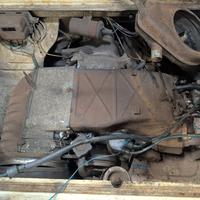 motore e cambio più vari accessori di carr