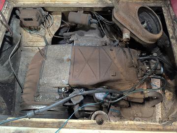 motore e cambio più vari accessori di carr