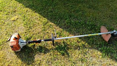 Decespugliatore STIHL a scoppio mod. FS-250R