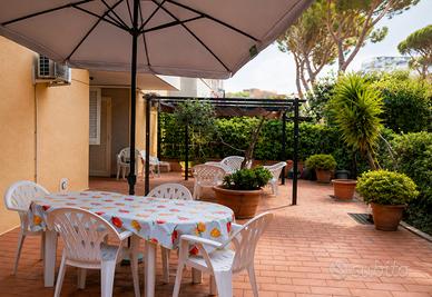 Trilocale con giardino a 100 metri dal mare - 2027