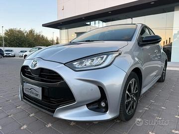 Toyota Yaris 1.5 Hybrid 5 porte Lounge 2022