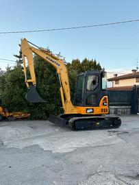 E257-ESCAVATORE KOMATSU PC55