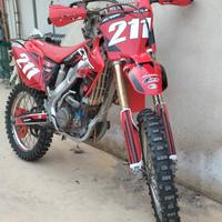 HONDA CRF250R 