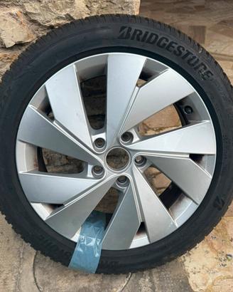 4 Cerchi originali Nottingham 17’’ + gomme inverna