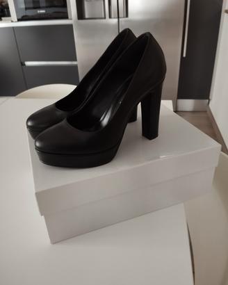 Décolleté in pelle N. 37 nuove