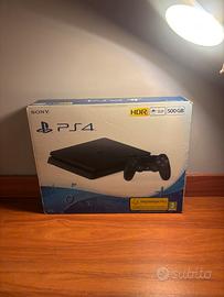 PS4 slim 500gb con giochi e due dualshock