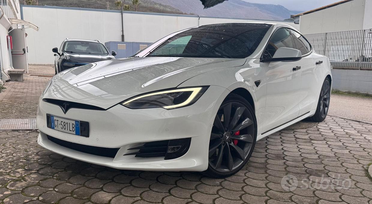 TESLA Model S
