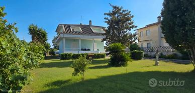 Lavinio. Villa unifamiliare ampia metratura