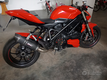 Ducati street fighter 1098