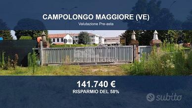Immobile in asta di 450 m² con box auto a Campolon
