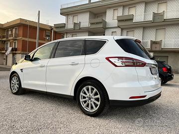 Fod SMax  7 posti