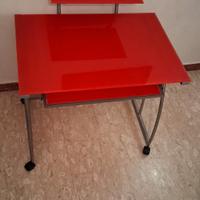 scrivania pc moderna in vetro rosso