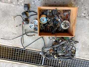 Pezzi scooter a poco