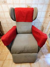 Poltrona Alzapersona con doppio motore e ruote