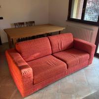 Divano letto 3 posti tessuto color rosso aranciato