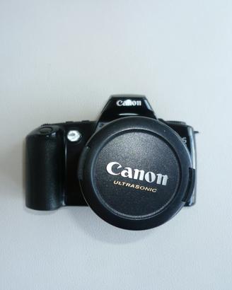 CANON modello EOS 500