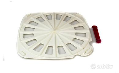 Croissant party tupperware