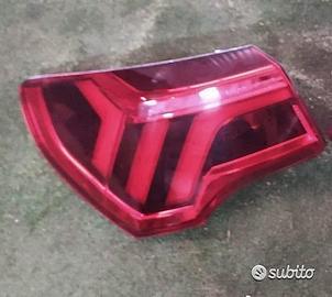 Stop fanale faro posteriore led audi q3 s.line