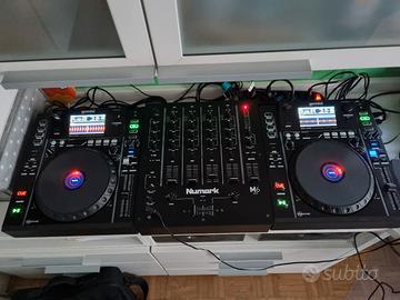 Console DJ Gemini MDJ 900 e Mixer Numark M6 USB