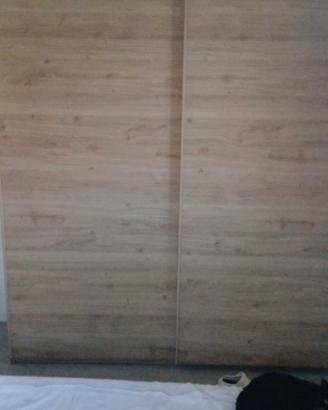 Armadio, letto, comodino