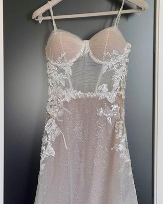 Abito da sposa a sirena di Nicole Milano