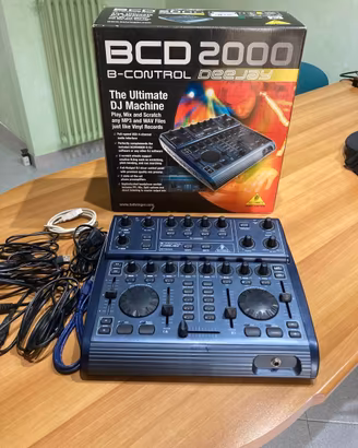 Behringer BCD2000 deejay console usb professional