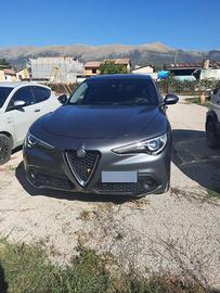 Alfa Romeo Stelvio 2.2 180cv