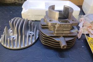 Gruppo 75 Pinasco Vespa Special e Pk