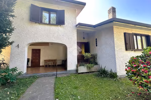 VILLA SINGOLA A VIMERCATE