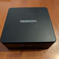 Geekom IT15 intel 9 ultra 285H