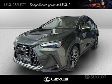 Lexus NX 450h+ 2.5 phev luxury 4wd 309cv e-cvt