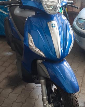 Scooter Piaggio Beverly 350