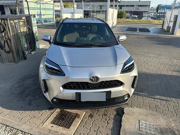 TOYOTA YARIS CROSS 1.5 HYBRID 115cv TREND MY24
