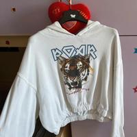 felpa con cappuccio corta bianca