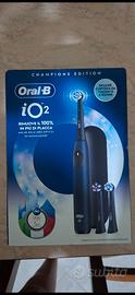 Spazzolino oral b io2