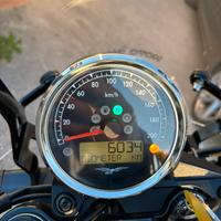 Moto guzzi v7 III