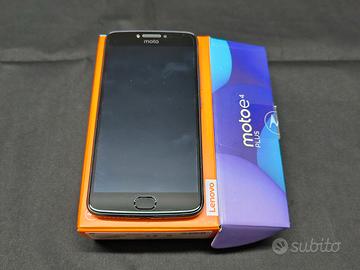 Smartphone Motorola E4