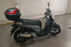 Scooter Honda SH300  € 990
