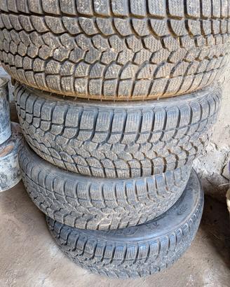 gomme invernali 185/60 R14 82t