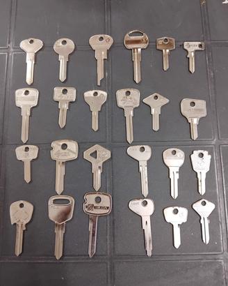Chiavi grezze auto d'epoca 