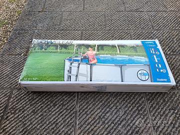 Scaletta per piscina