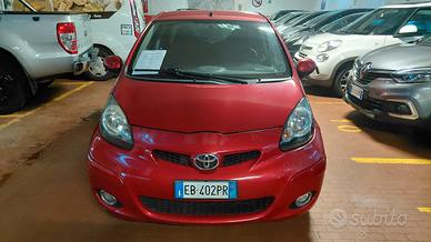 Toyota Aygo 1.0 12V VVT-i 5 porte Now Red Edition