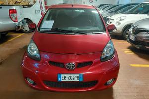 Toyota Aygo 1.0 12V VVT-i 5 porte Now Red Edition