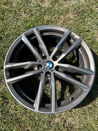 Cer hi BMW 19 pollici