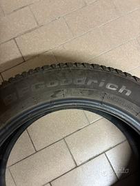 Set 4 gomme bf goodrich 205/55 R16 invernali